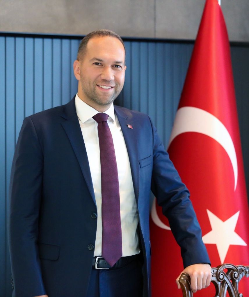 Başkan Özdemir’den İstiklal Marşı’nın Kabulü ve Mehmet Akif Ersoy’u Anma Günü Mesajı